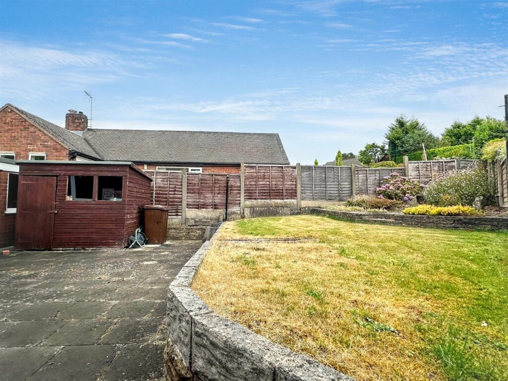 Moorland Road, Leek, Staffordshire, ST13 5BW
