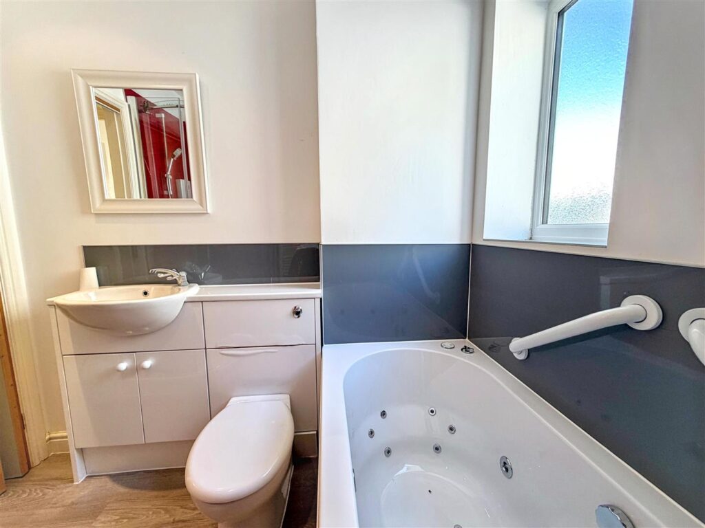 South Mews, Buxton, Derbyshire, SK17 6GE