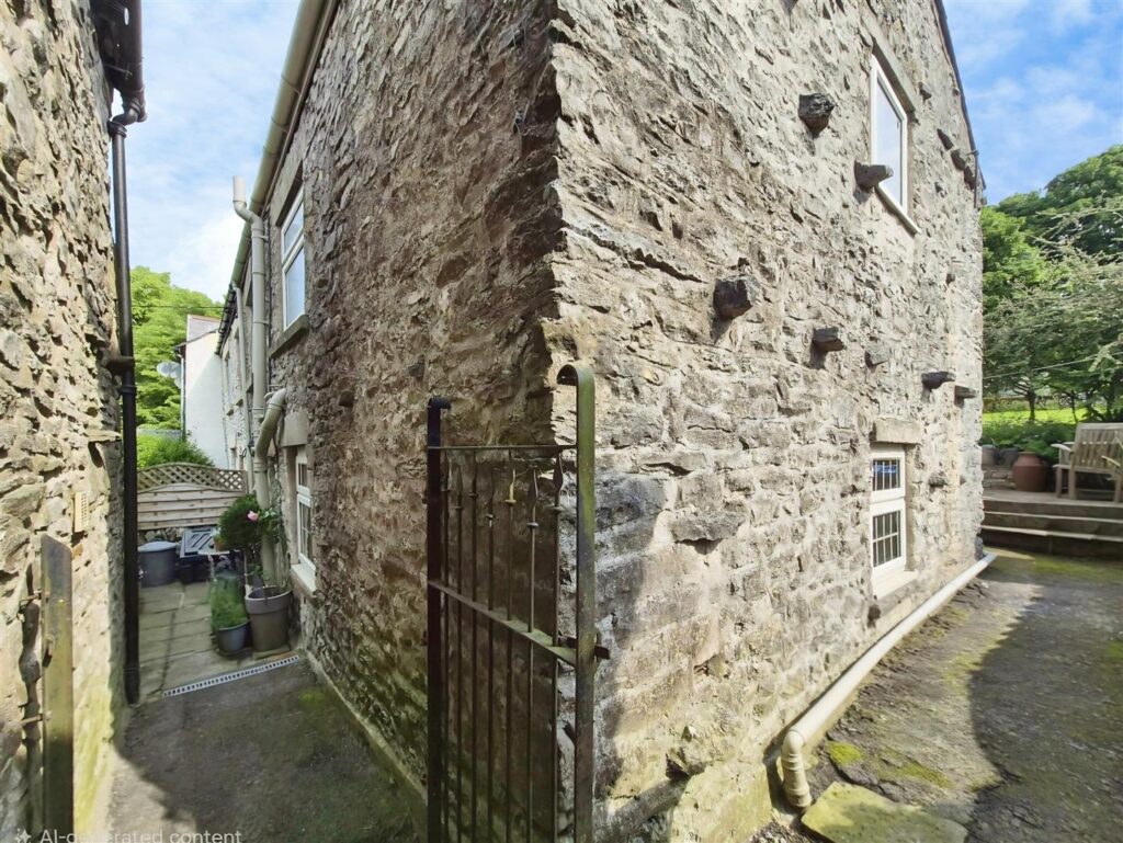 Earl Sterndale, Nr Buxton, Derbyshire, SK17 0BU