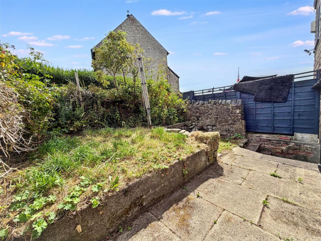 Windsor Road, Buxton, Derbyshire, SK17 7NS
