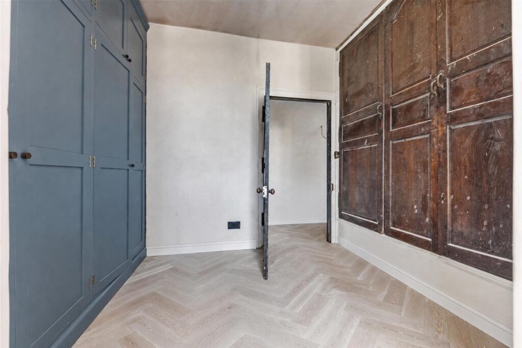 Haregate Road, Leek, Staffordshire, ST13 6PX