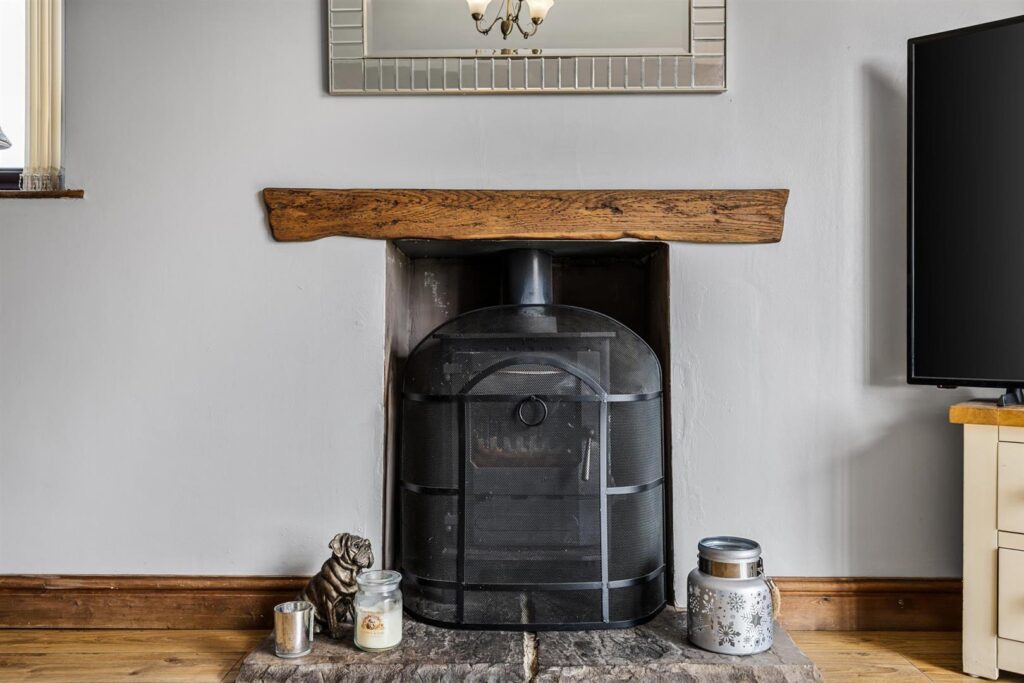 Hil Colm, Bottomhouse, Near Leek, ST13 7QD