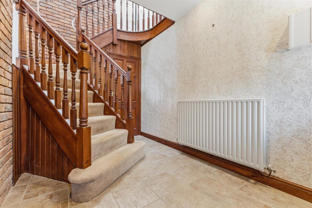 Tunstead Milton, Whaley Bridge, High Peak, SK23 7ER