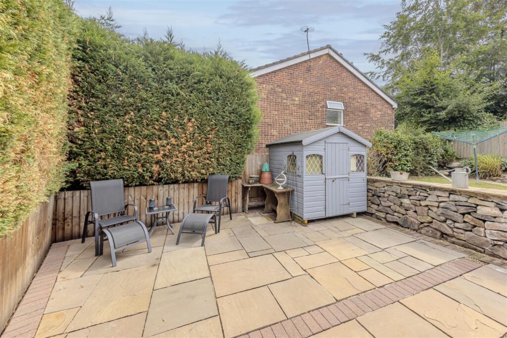 Coopers Close, Leek, Staffordshire, ST13 8JL