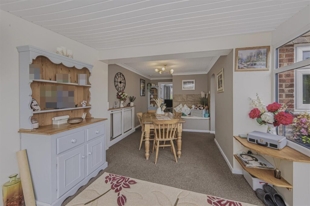 Coopers Close, Leek, Staffordshire, ST13 8JL