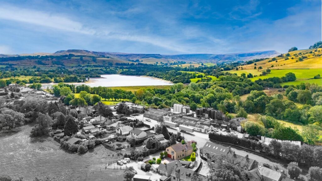 Tunstead Milton, Whaley Bridge, High Peak, SK23 7ER