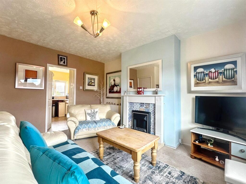 Tawney Crescent, Weston Coyney, Staffordshire, ST3 6LD