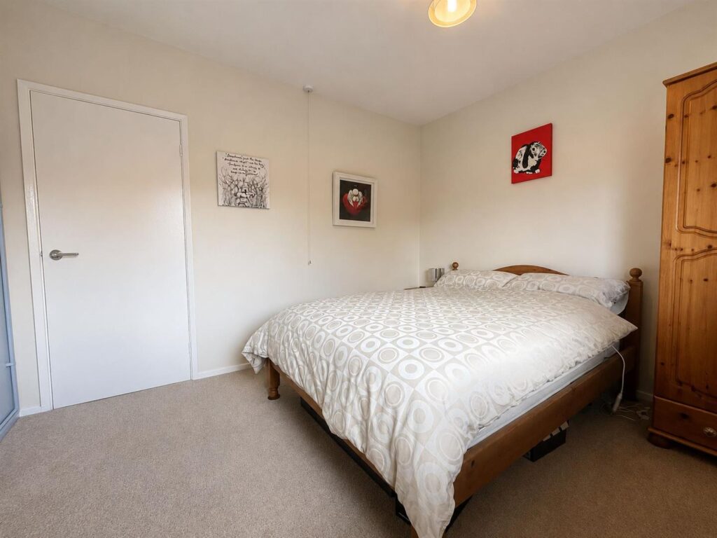 Tawney Crescent, Weston Coyney, Staffordshire, ST3 6LD
