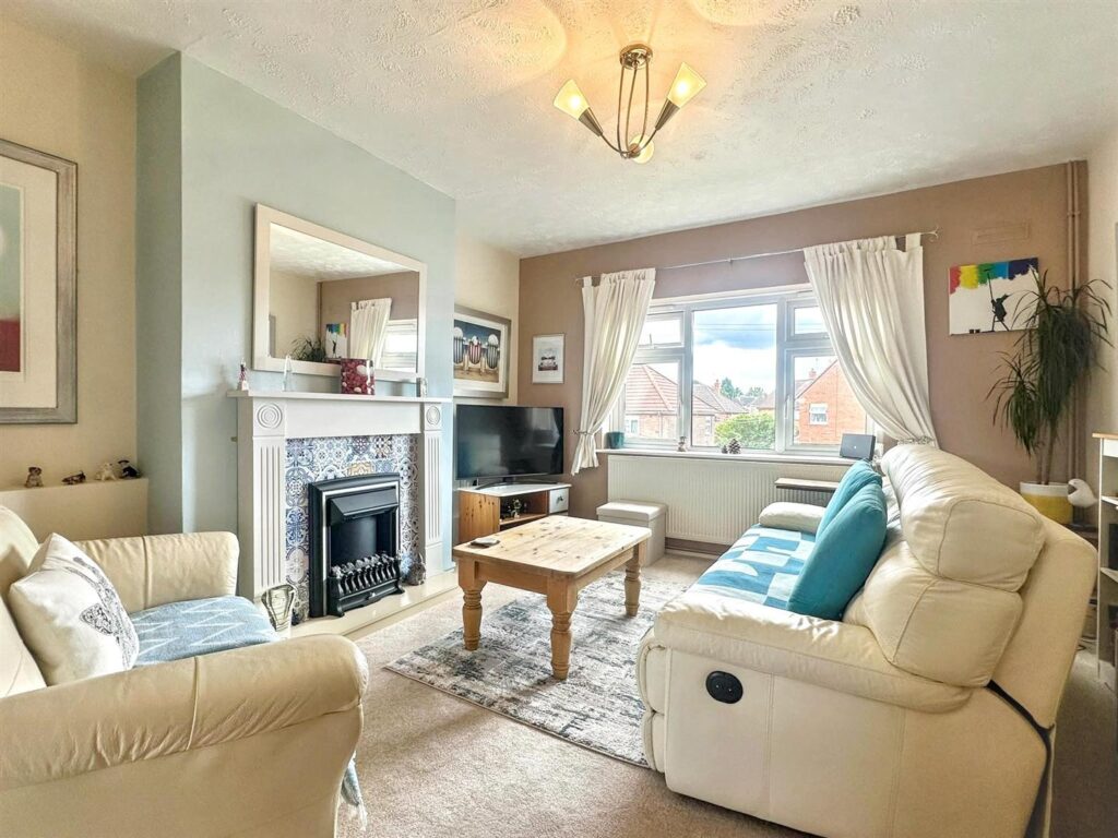 Tawney Crescent, Weston Coyney, Staffordshire, ST3 6LD